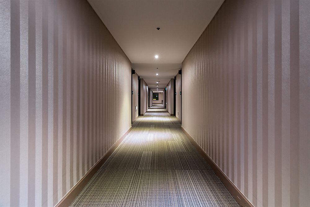 New Hilltop Hotel Seoul Exteriör bild