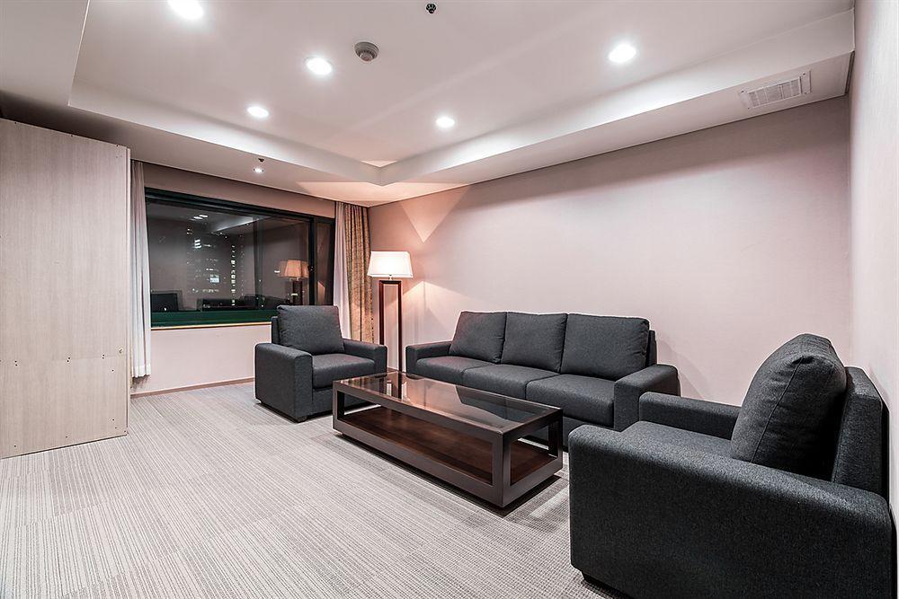 New Hilltop Hotel Seoul Exteriör bild