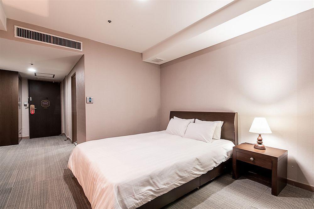 New Hilltop Hotel Seoul Exteriör bild