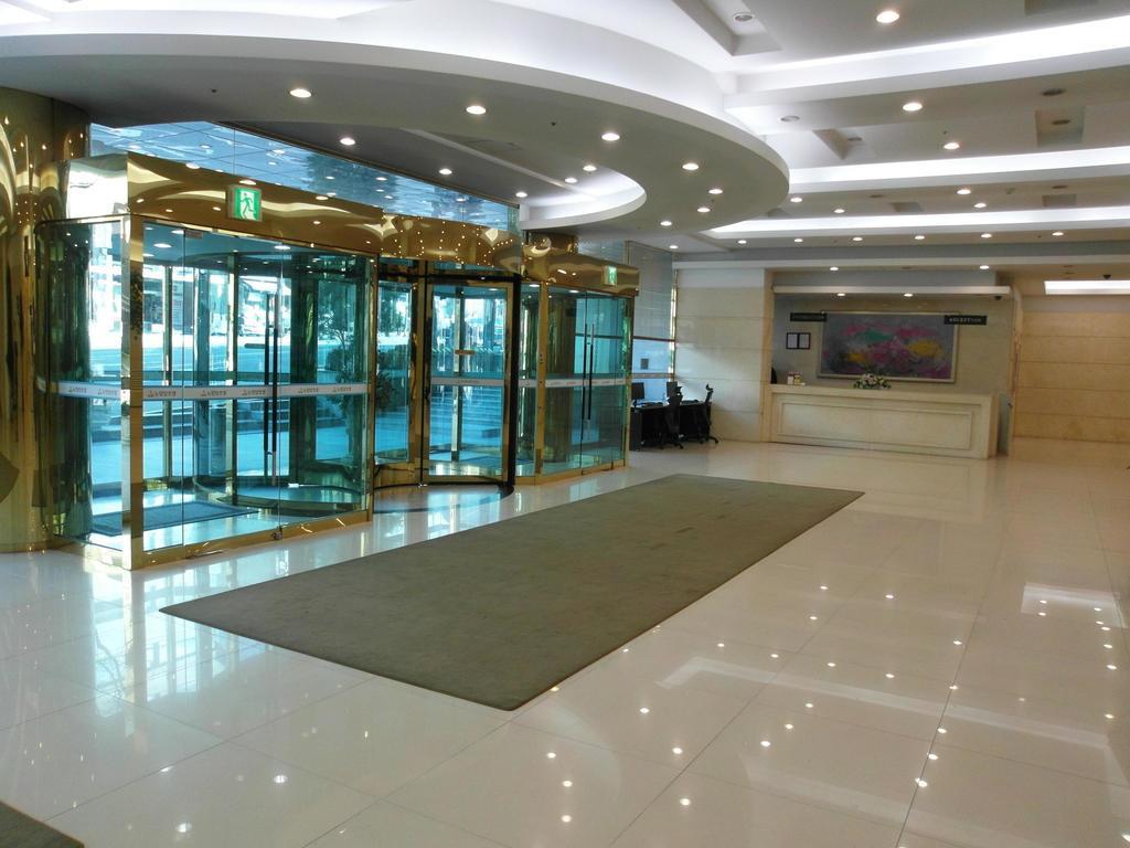 New Hilltop Hotel Seoul Exteriör bild